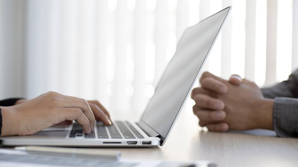 記事執筆のイメージ